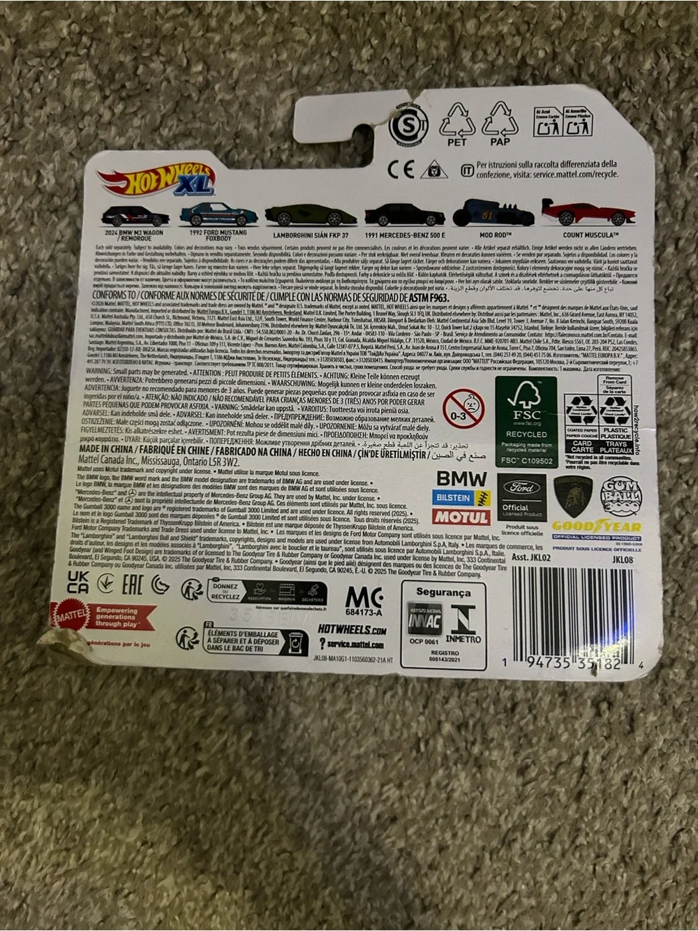 XL 1991 Mercedes-Benz 500E Hot Wheels Car - Black New in Box. (Read description)